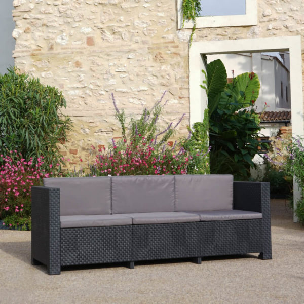 Diva 3 seater sofa made from recycled injected plastic | Sp-Berner