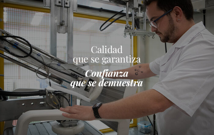 No es solo plástico, es ingeniería: así trabaja el laboratorio de ensayos de Sp-Berner
